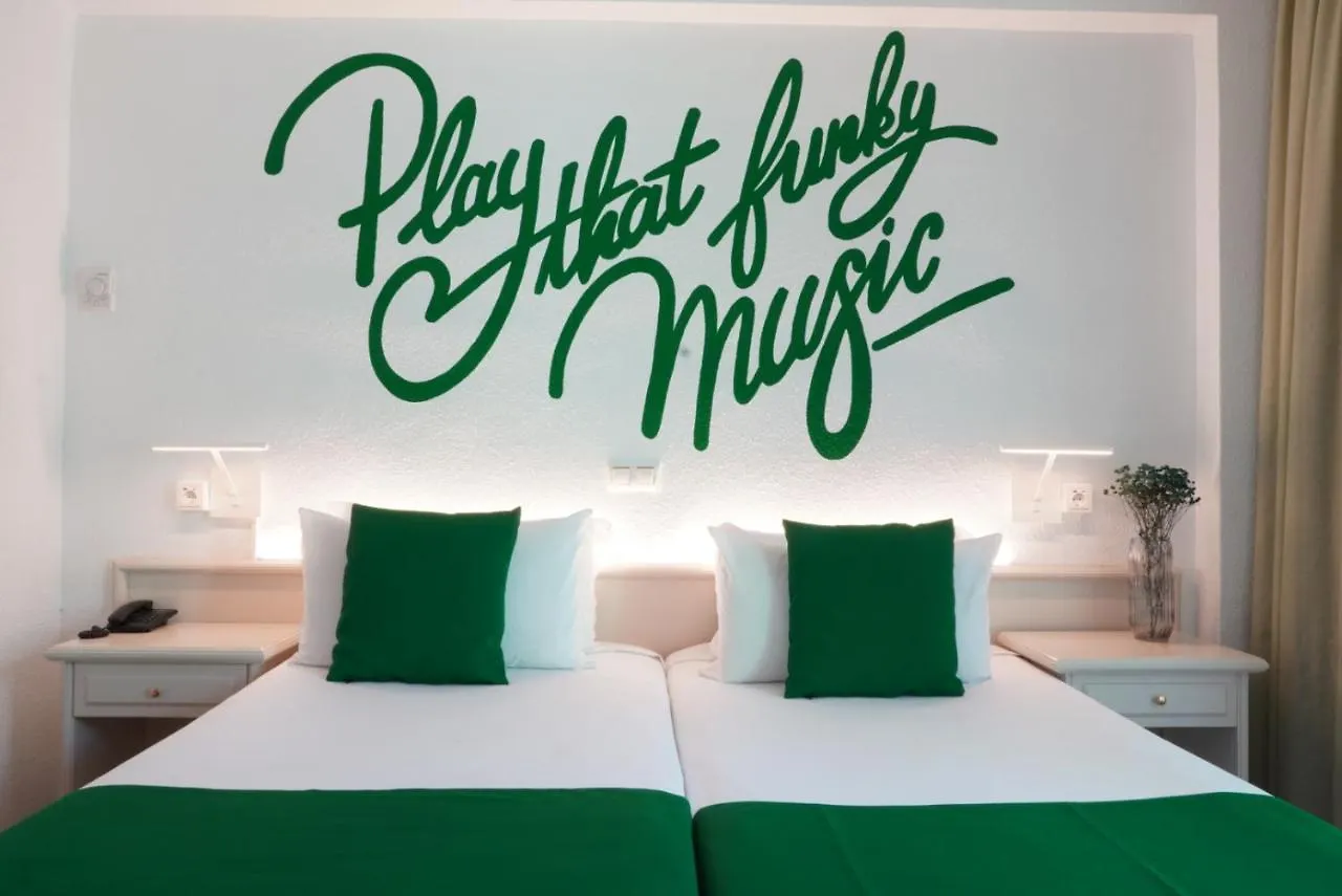 Lloret Vibe Affiliated By Fergus (Adults Only) Lloret de Mar 4*,  Espagne